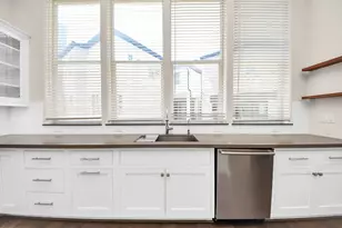 6072 Kansas St, Houston, TX 77007 - Photo 31