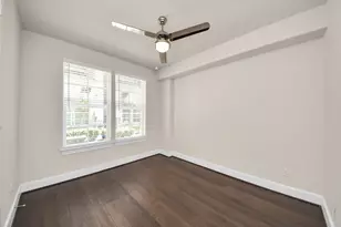 6072 Kansas St, Houston, TX 77007 - Photo 11
