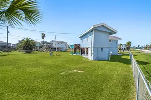 219 Fort Velasco Dr, Freeport, TX 77541 - Photo 27
