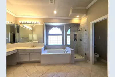 1813 Sandy Lake Drive, Friendswood, TX 77546 - Photo 17