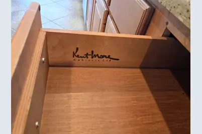 1813 Sandy Lake Drive, Friendswood, TX 77546 - Photo 13