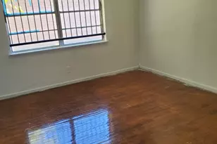 4418 Gallagher Dr, Houston, TX 77045 - Photo 5