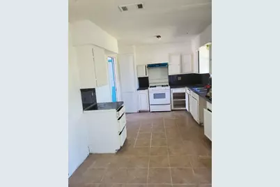 4418 Gallagher Drive, Houston, TX 77045 - Photo 7