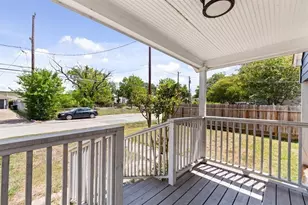 1305 Idylwild St, Houston, TX 77009 - Photo 3