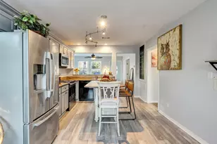 7121 Ave P 1/2, Galveston, TX 77551 - Photo 15