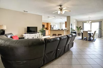 14306 W Alaman Drive, Houston, TX 77090 - Photo 17