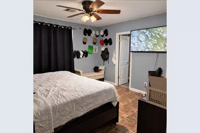 11010 Sageriver Drive, Houston, TX 77089 - Photo 9