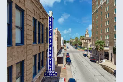 2116 Church Street #3B, Galveston, TX 77550 - Photo 1