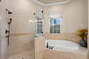 74 Shearwater Pl, The Woodlands, TX 77381 - Photo 13