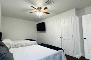 3616 Elysian St, Houston, TX 77009 - Photo 19
