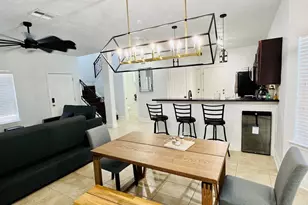 3616 Elysian St, Houston, TX 77009 - Photo 9