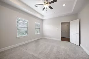 1105 E 27th St, Houston, TX 77009 - Photo 15