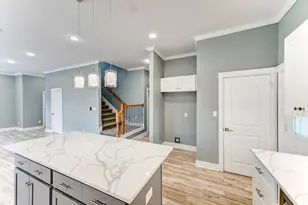 4927 E Ridge Creek Dr, Houston, TX 77053 - Photo 13