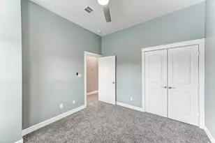 4927 E Ridge Creek Dr, Houston, TX 77053 - Photo 23