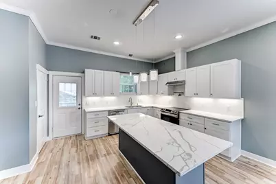 4927 E Ridge Creek Drive, Houston, TX 77053 - Photo 11