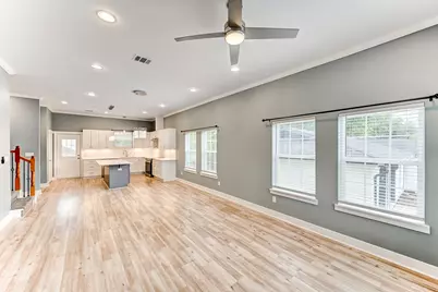 4927 E Ridge Creek Drive, Houston, TX 77053 - Photo 7