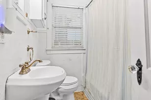 1720 18th St, Huntsville, TX 77340 - Photo 23