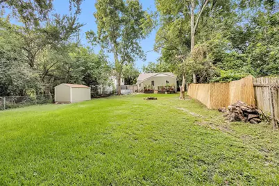 1720 18th Street, Huntsville, TX 77340 - Photo 33