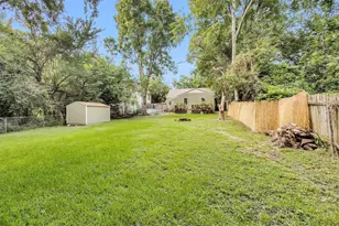 1720 18th St, Huntsville, TX 77340 - Photo 33