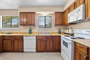 9739 Rustic Rock Rd, La Porte, TX 77571 - Photo 11