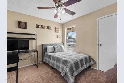 9739 Rustic Rock Road, La Porte, TX 77571 - Photo 17