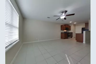 680 Totem Trail Drive, La Marque, TX 77568 - Photo 3