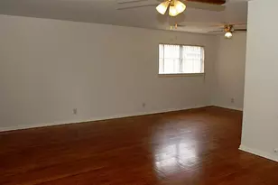 4829 Hummingbird St, Houston, TX 77035 - Photo 5
