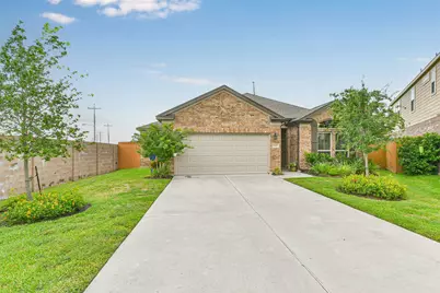 12617 White Cove Drive, Texas City, TX 77568 - Photo 1