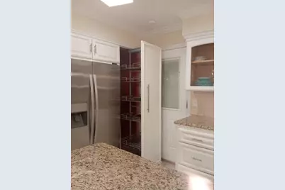 13935 Hollowgreen Drive, Houston, TX 77082 - Photo 5