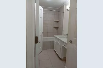 13935 Hollowgreen Drive, Houston, TX 77082 - Photo 15
