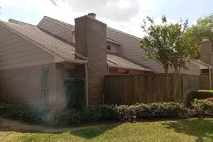 13935 Hollowgreen Dr, Houston, TX 77082 - Photo 1