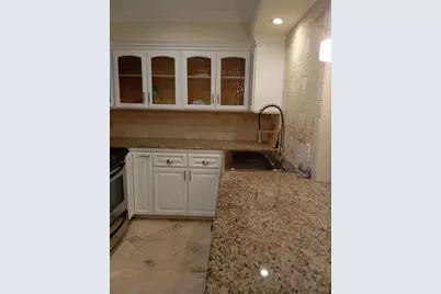 13935 Hollowgreen Drive, Houston, TX 77082 - Photo 7