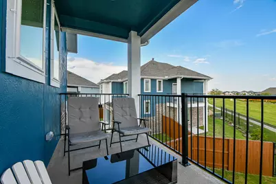 4922 Petal Trace, Iowa Colony, TX 77583 - Photo 11