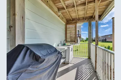 16531 Lewis Scott Road, Jamaica Beach, TX 77554 - Photo 27