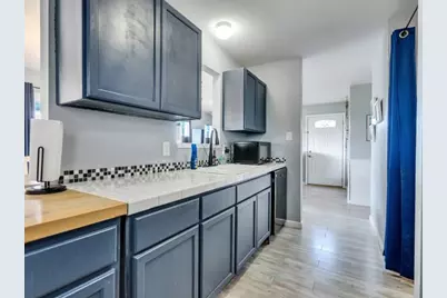 16531 Lewis Scott Road, Jamaica Beach, TX 77554 - Photo 19