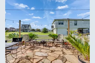 16531 Lewis Scott Road, Jamaica Beach, TX 77554 - Photo 35