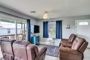 16531 Lewis Scott Rd, Jamaica Beach, TX 77554 - Photo 13