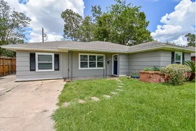 7406 Schiller Street, Houston, TX 77055 - Photo 1