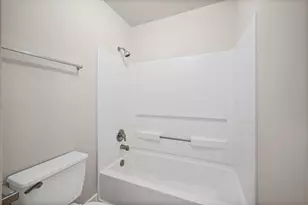 3739 E Traditions Ct, Houston, TX 77082 - Photo 23