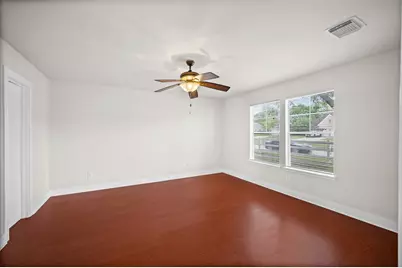 3739 E Traditions Court, Houston, TX 77082 - Photo 11