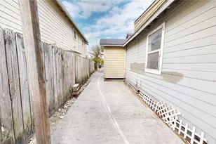 1315 Heslep St, Houston, TX 77009 - Photo 17