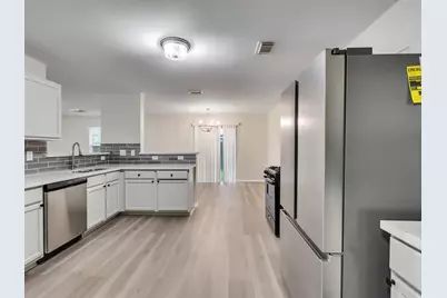 14442 Junction Place Drive, Houston, TX 77045 - Photo 9