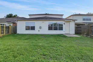 14954 Sugar Sweet Dr, Sugar Land, TX 77498 - Photo 17