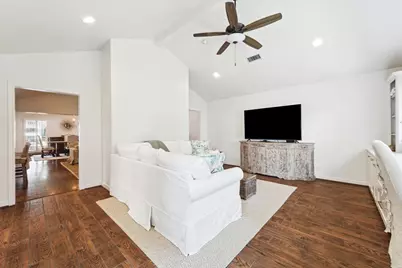 737 Country Lane, Houston, TX 77024 - Photo 17