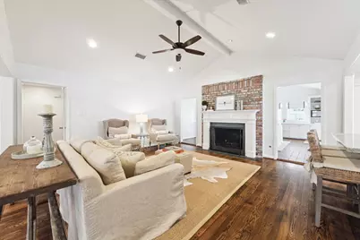 737 Country Lane, Houston, TX 77024 - Photo 11