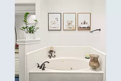 8310 Bon Hill Court, Spring, TX 77379 - Photo 33