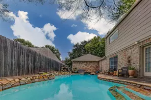 715 Dominion Dr, Katy, TX 77450 - Photo 3