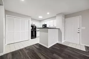 1710 W T C Jester Blvd, Houston, TX 77008 - Photo 3