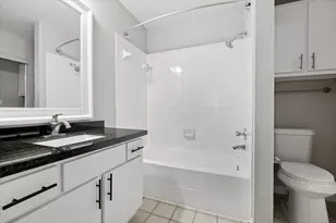 1710 W T C Jester Blvd, Houston, TX 77008 - Photo 11