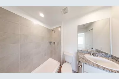 16811 N Marie Village Drive, Conroe, TX 77306 - Photo 7